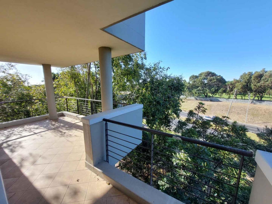 To Let 2 Bedroom Property for Rent in Rondebosch Western Cape